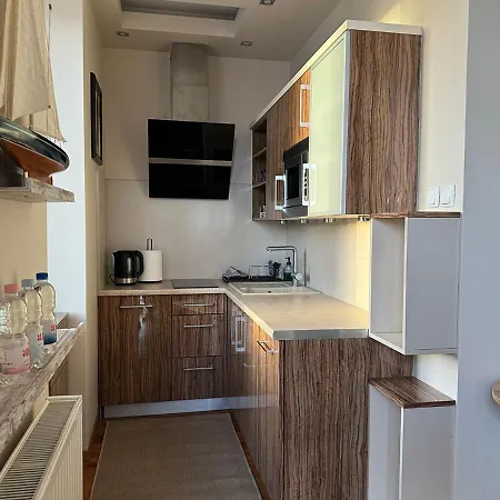 Kapitanska - Morska 2 公寓