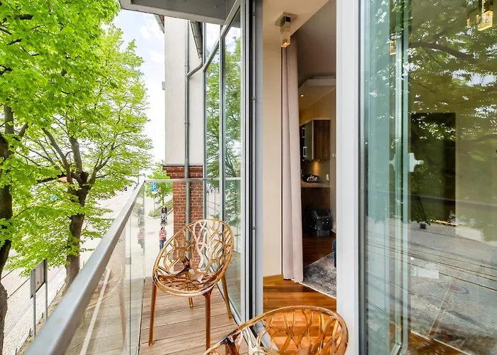 Kapitanska - Morska 2