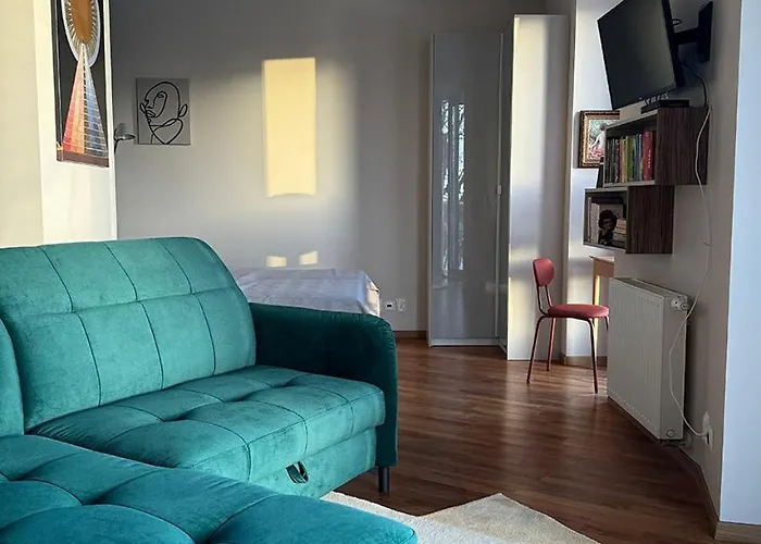 Kapitanska - Morska 2 *